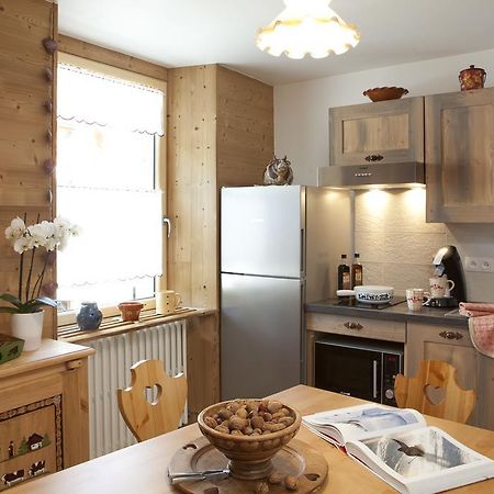 Appartement Zian Justine Lullin Exteriér fotografie